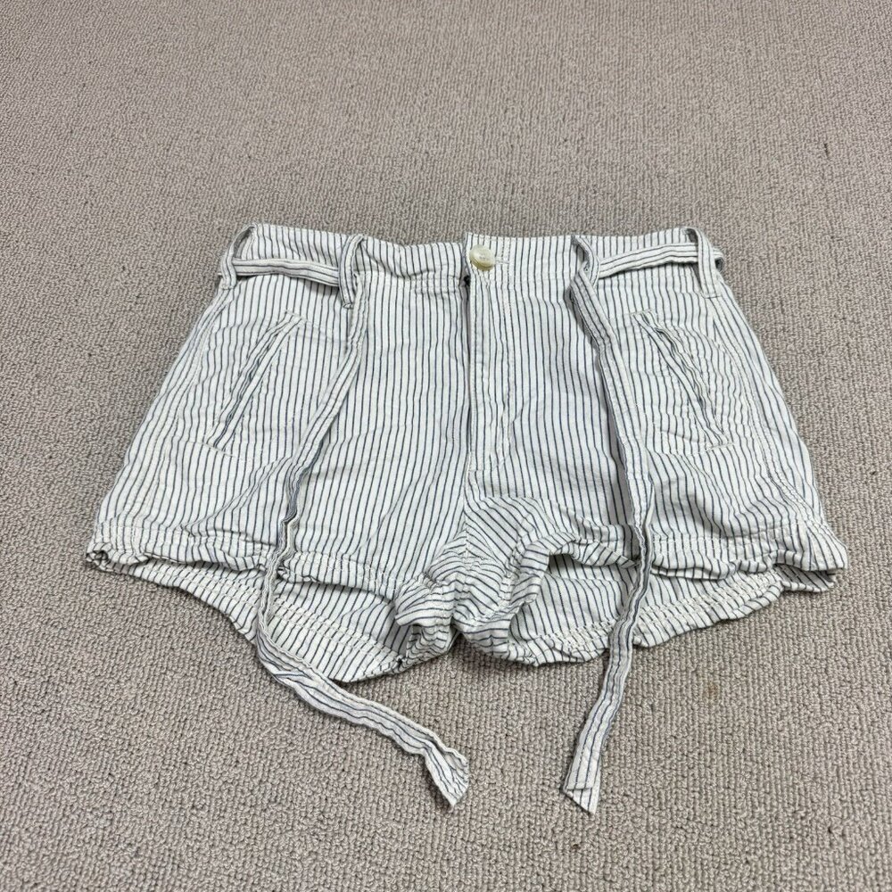 American Eagle Outfitters Shorts Blue White Striped Belted Women’s Size 2
